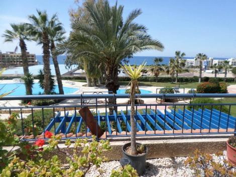 King'S Palace - Spacious 2 Bed, 2 Bath With Sea And Pool Views Lägenhet Paphos Exteriör bild