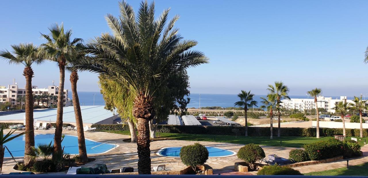 King'S Palace - Spacious 2 Bed, 2 Bath With Sea And Pool Views Lägenhet Paphos Exteriör bild