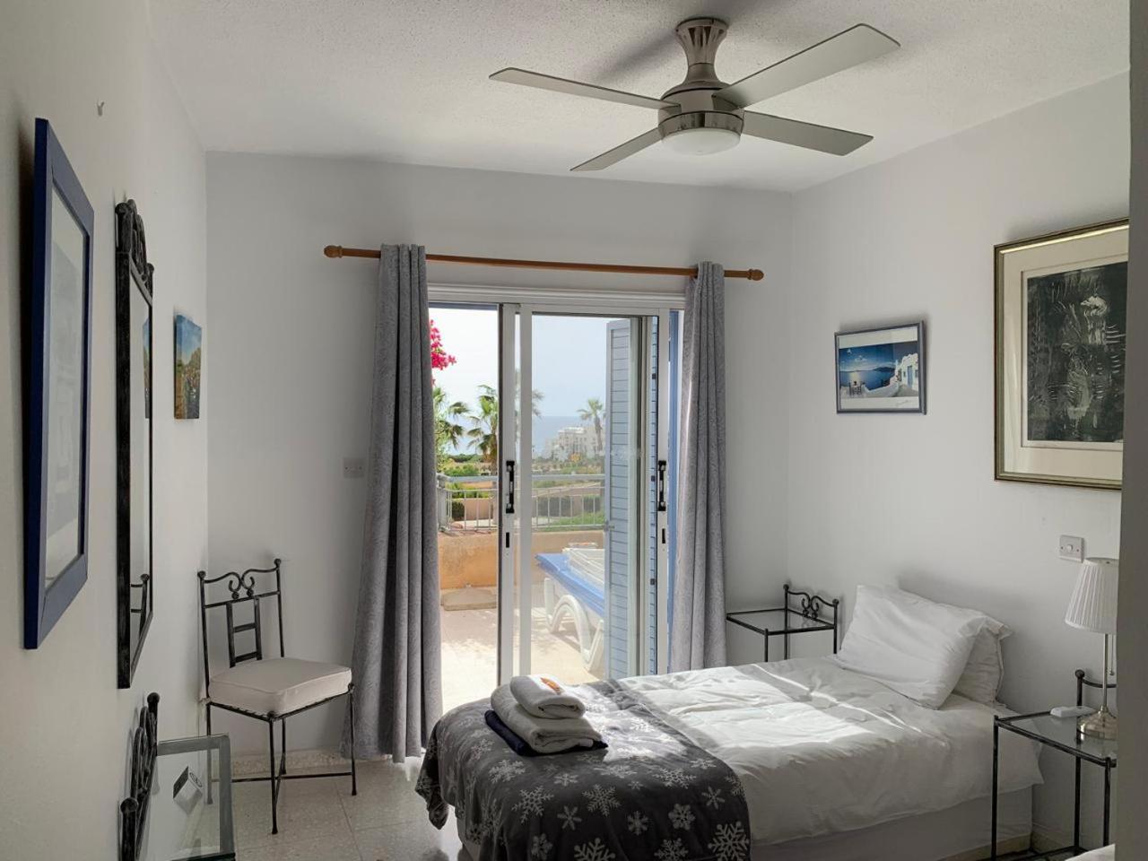 King'S Palace - Spacious 2 Bed, 2 Bath With Sea And Pool Views Paphos Exteriör bild