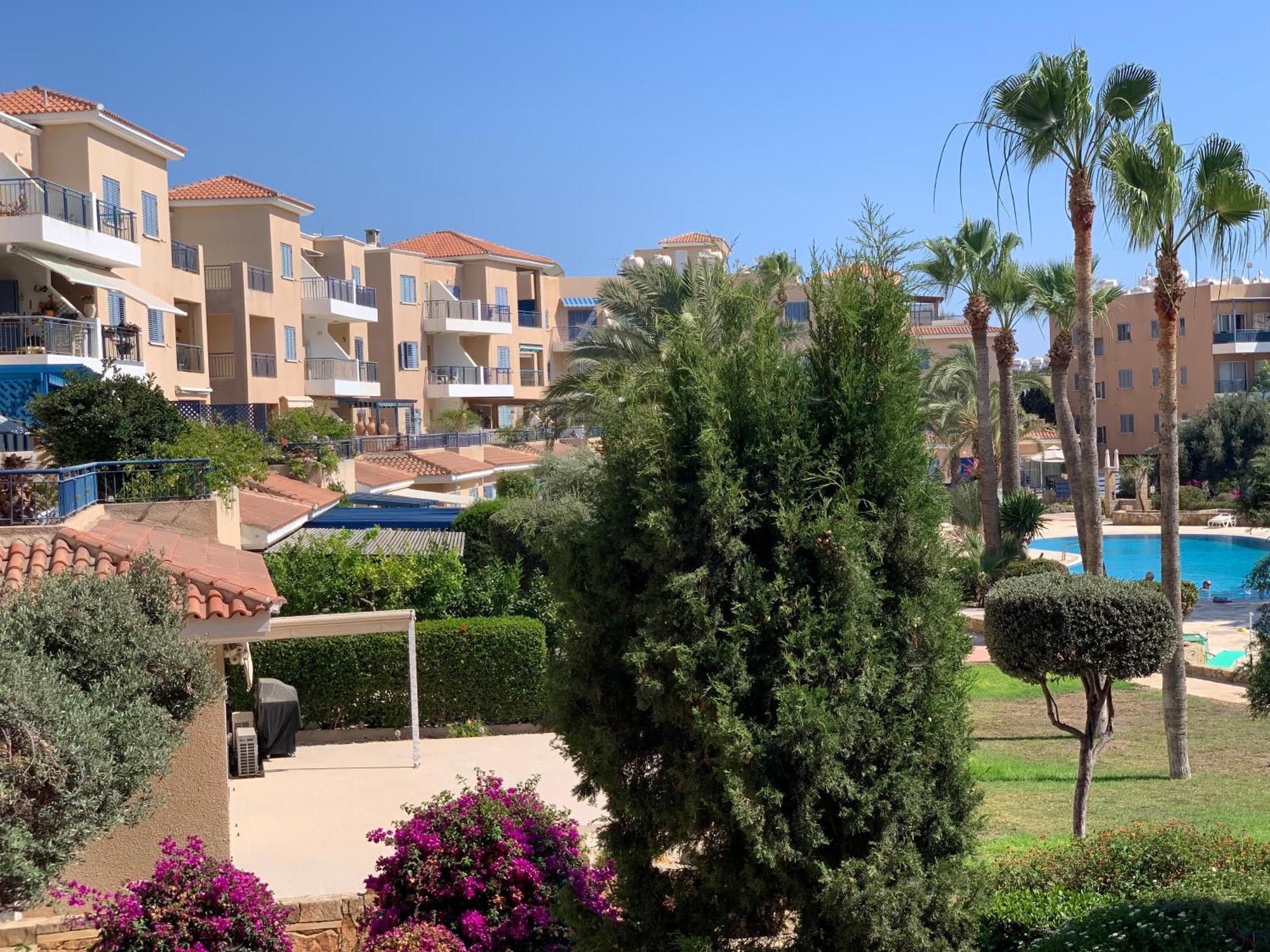 King'S Palace - Spacious 2 Bed, 2 Bath With Sea And Pool Views Lägenhet Paphos Exteriör bild